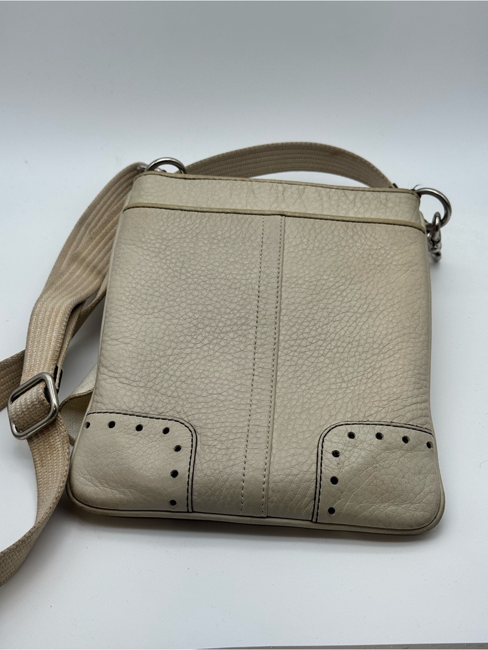 Vintage Coach Pebbled Leather in Off White Crossbody Purse With Tag